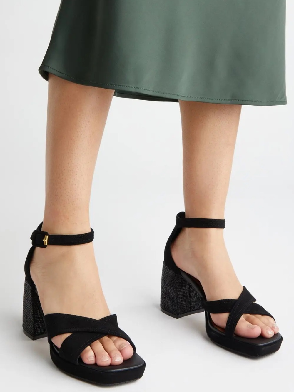 NWOT Donald Pliner Trista Black Suede Block Heel Sandal with Ankle Strap